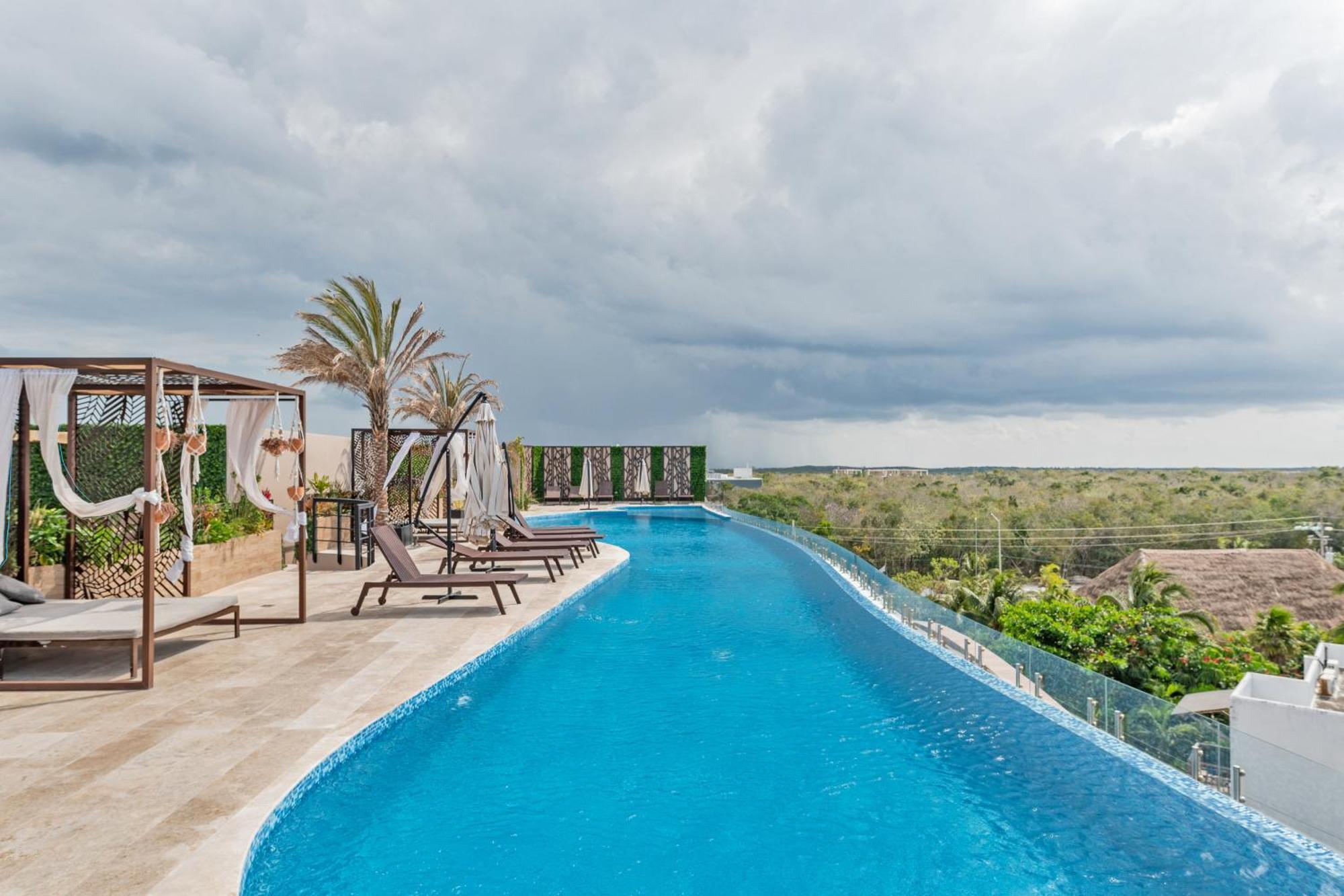 Menesse Tulum Luxury Apartments By Spot Rentals ภายนอก รูปภาพ